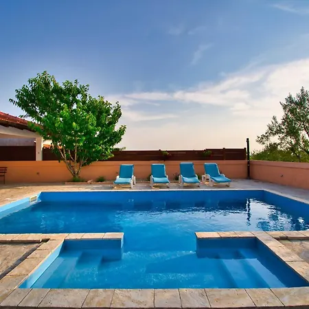 My Dalmatia - With Private Pool Сasa de vacaciones