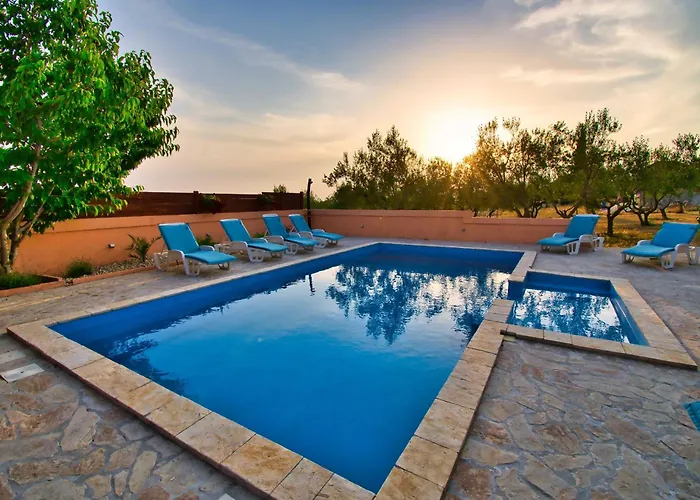 My Dalmatia - With Private Pool Дом отдыха