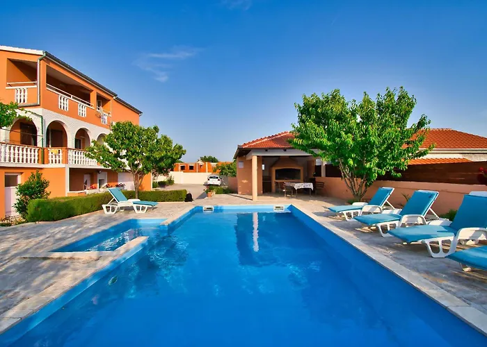 My Dalmatia - With Private Pool Дом отдыха Visocane