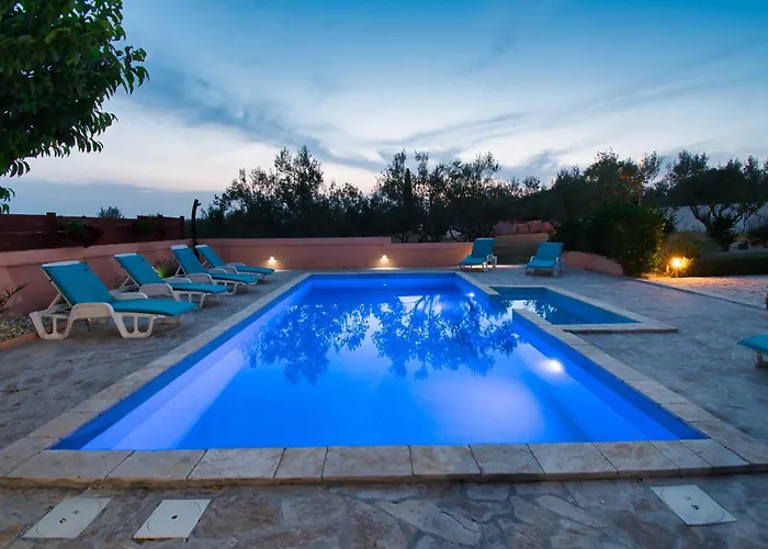 My Dalmatia - With Private Pool בית נופש Visocane